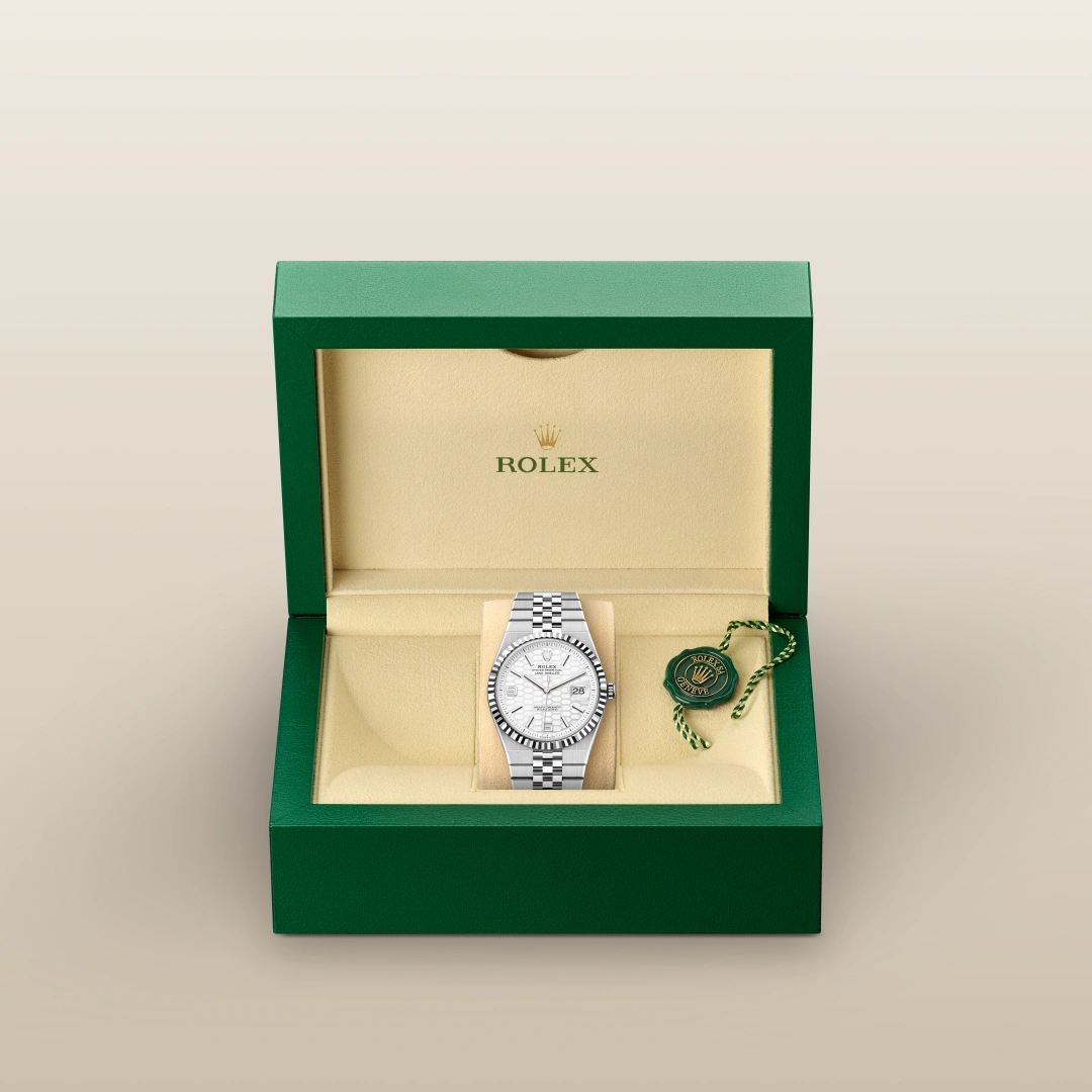 Rolex Land-Dweller 40