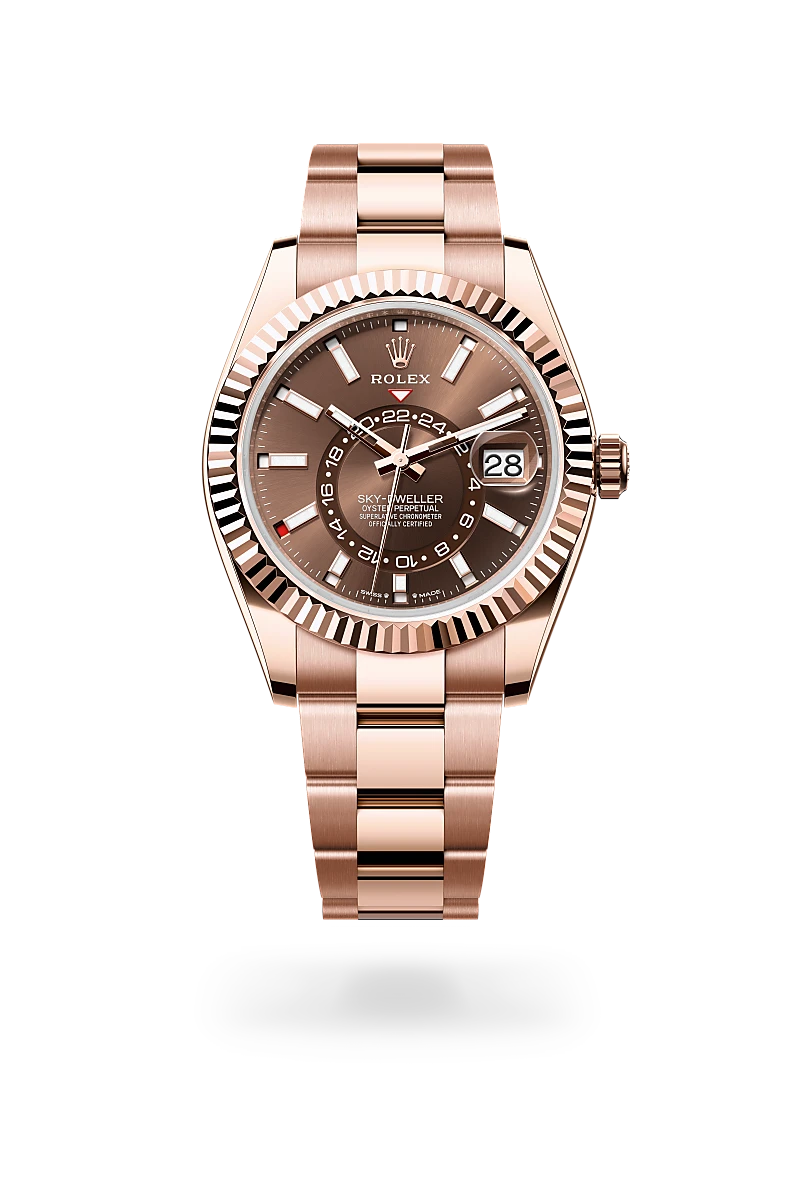Rolex Sky-Dweller in 18K永恒玫瑰金 with 巧克力色 dial, 三角坑紋雙向旋轉勞力士Ring Command bezel, and 蠔式（Oyster），三格實心鏈節 bracelet